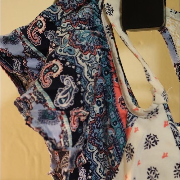 Blouse - Picture 2 of 3